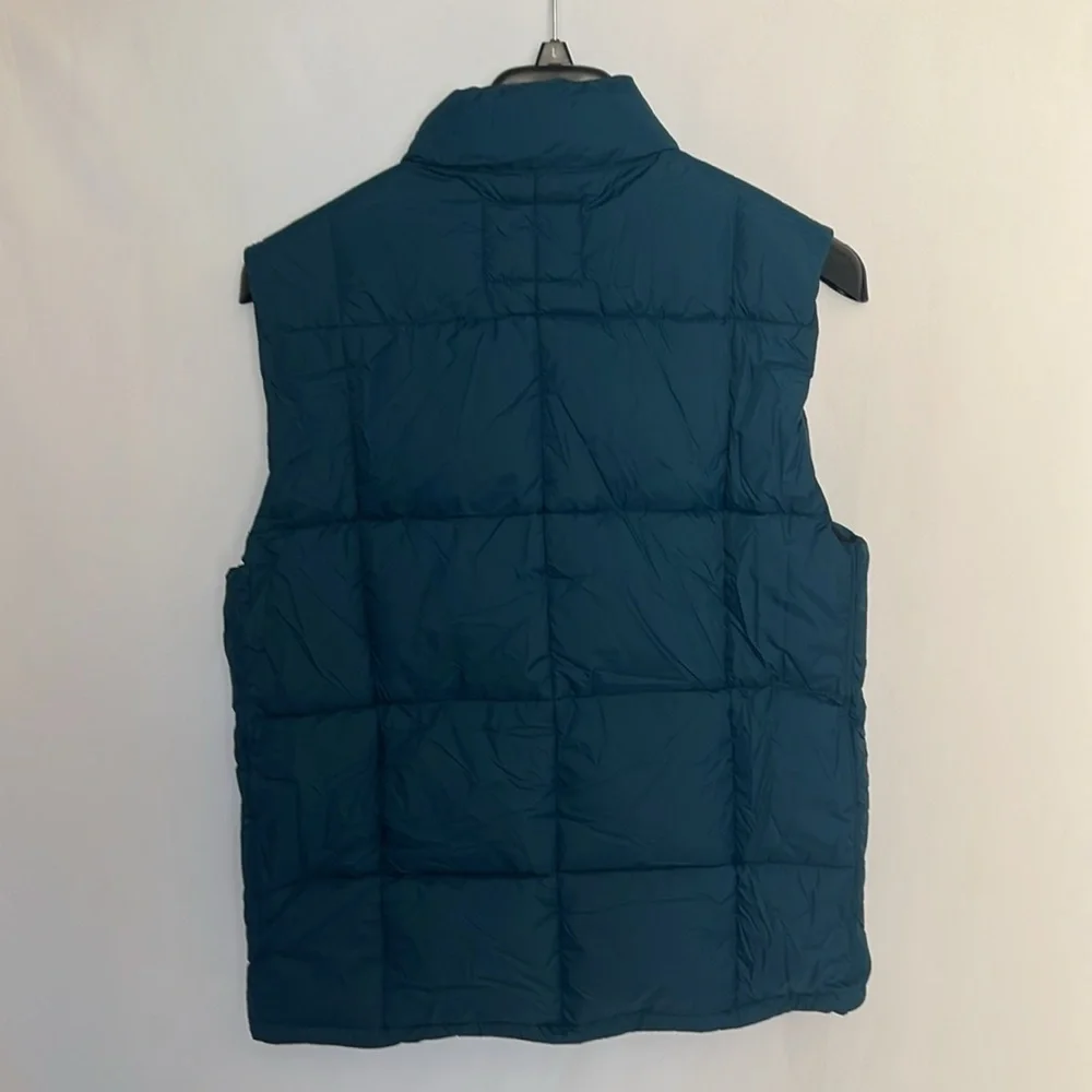 NWOT / j.crew Nordic puffer vest with PrimaLoft®